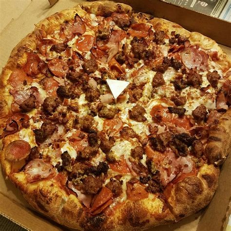 zevis pizza|BARRO’S PIZZA .
